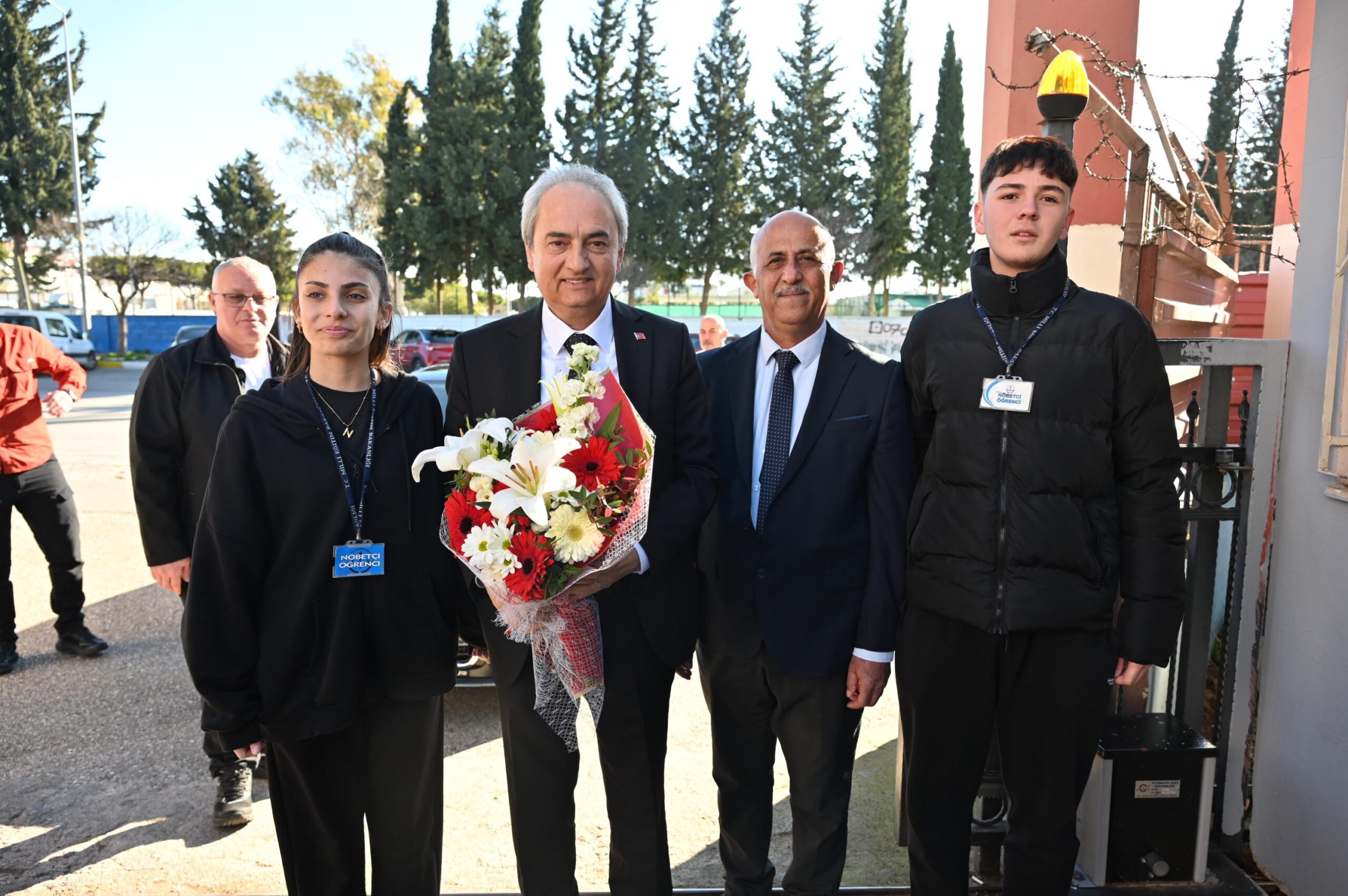 Kocagöz, “Gelin, Kepez’i birlikte yönetelim”