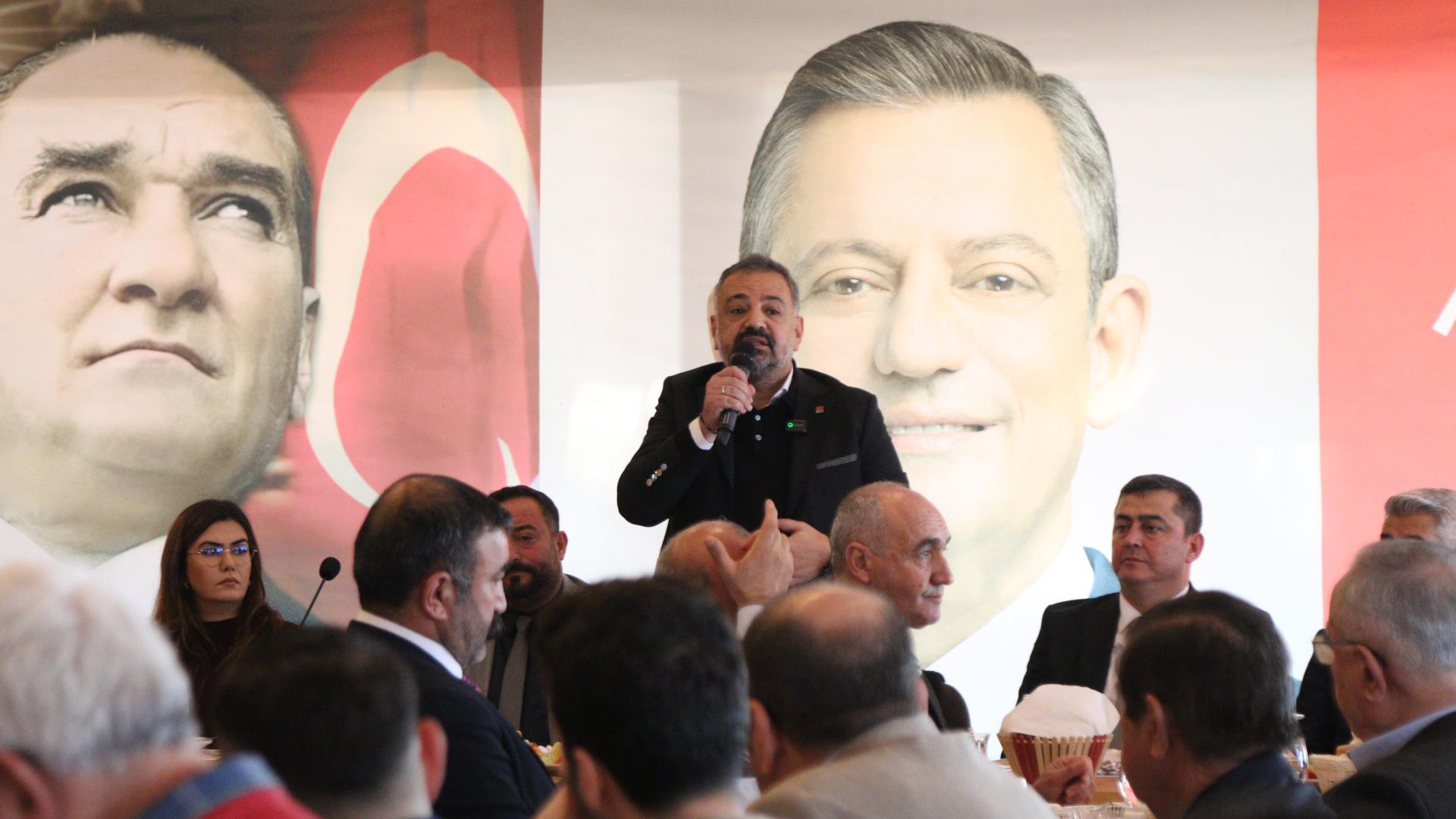 CHP İZMİR’DE DUR DURAK YOK!    EMEKLİLER VE ESNAFTAN YÜREK SIZLATAN İSYAN!