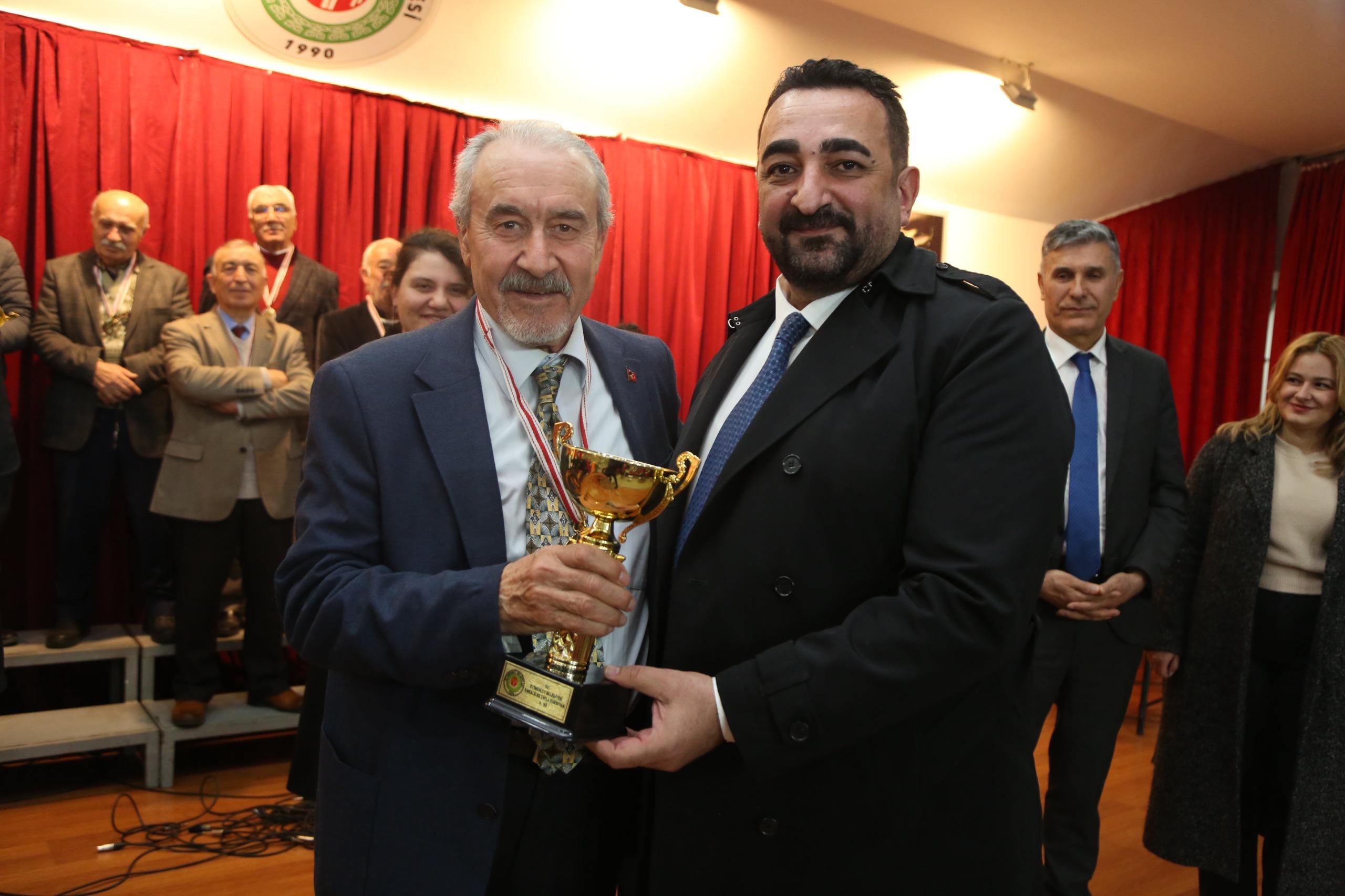 Tavla Turnuvasında Ödüller Sahiplerini Buldu