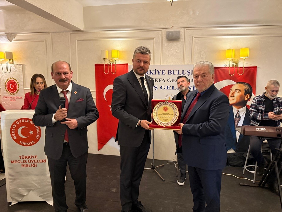 Yerel Yönetim Zirvesi: Geçmişe saygı, geleceğe vizyon