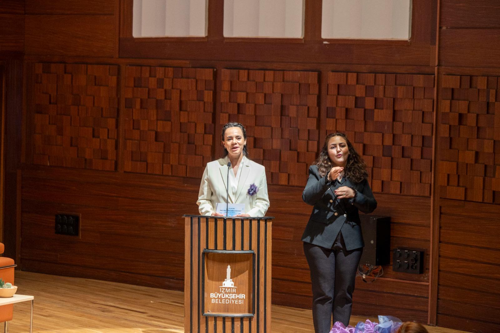 Kadın İsterse” panelinde Üreten kadınların ilham veren hikâyeleri konuşuldu