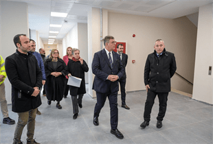 Kentsel dönüşümle sadece binalar değil çevre de değişiyor Uzundere hem dönüşüyor hem gelişiyor