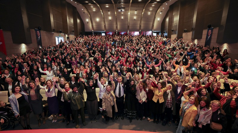 Cumhuriyet Halk Partisi Genel Başkanı Özgür Özel: “Bütün Kadınları Türkiye’nin Demokrasi Devrimine Davet Ediyorum”