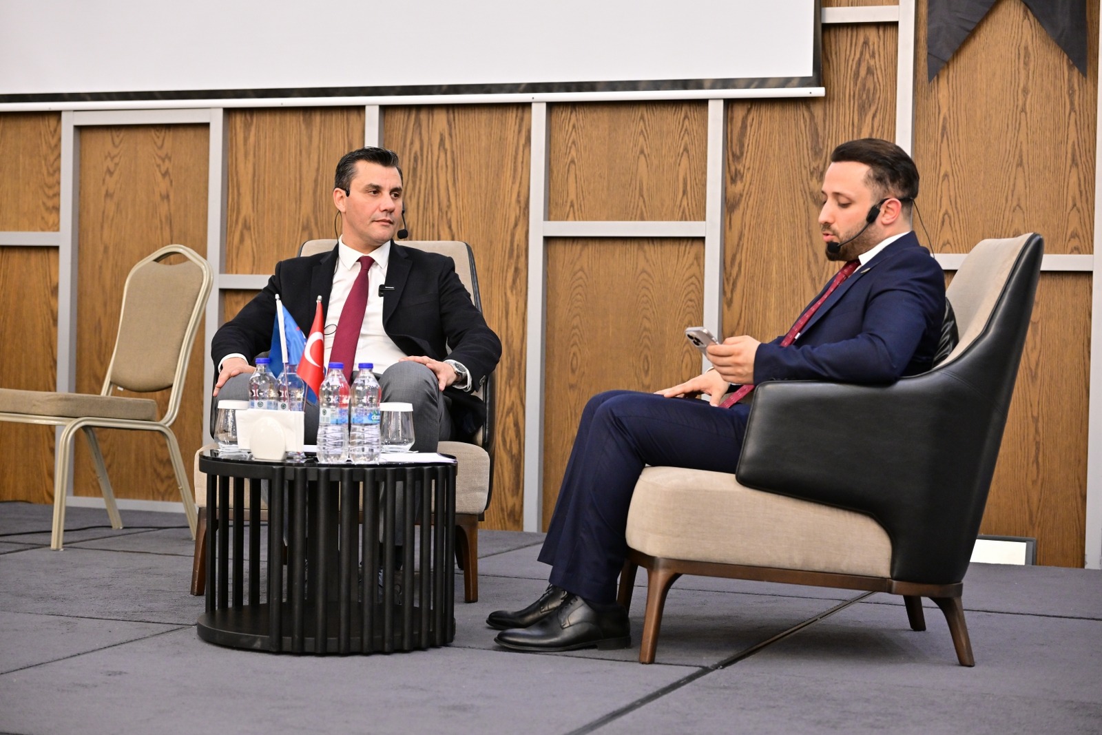 Manisa Büyükşehir Belediye Başkanı Mimar Ferdi Zeyrek, Manisa Genç İşadamları Derneği’nin (MAGİAD) iftar yemeğine katıldı.