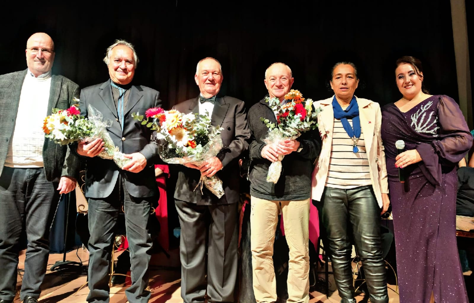 SEFERİHİSAR’DA MELODİLER UMUT OLDU